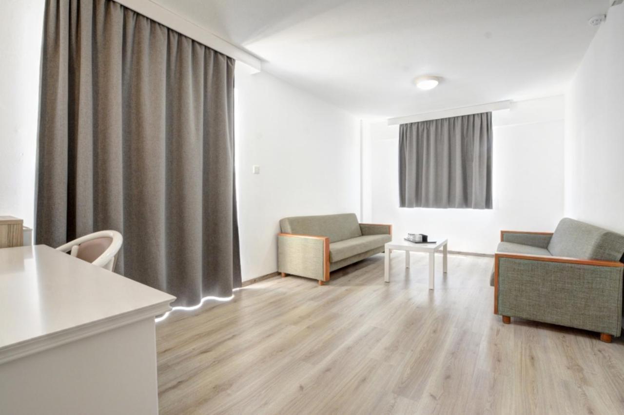 Barbara Hotel Apts Айя-Напа Экстерьер фото